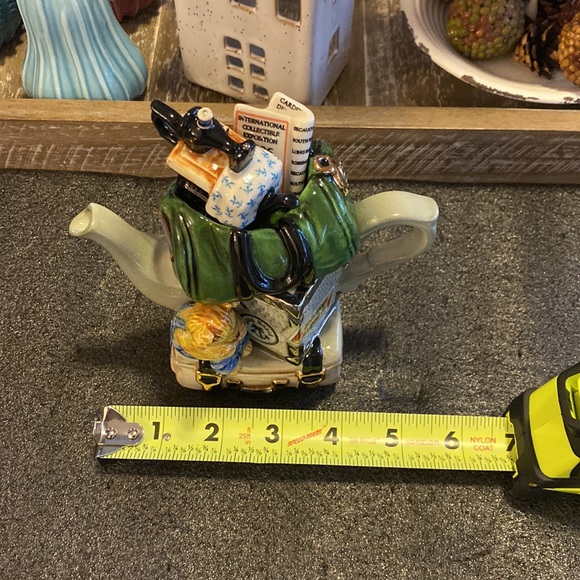 Paul Cardew limited edition “Travelers Return” teapot - Picture 5 of 7